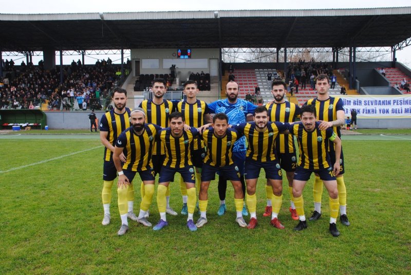 AMATÖR LİG MAÇINDA OLAY! - 6