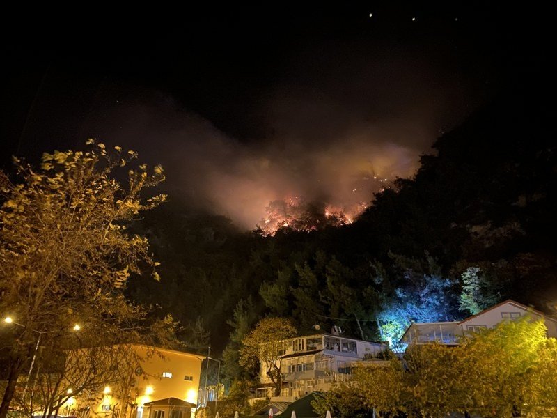 BARTIN’DA ORMAN YANGINI: 4 KİŞİ GÖZALTINA ALINDI! - 5