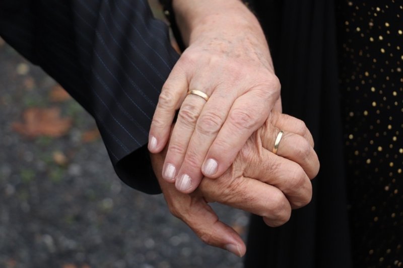 Biri 72, öbürü 74 yaşında… Huzurevinde düğün… İKİNCİ BAHARIN KUMRULARI - 8