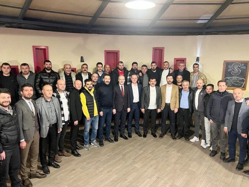 Mahalle teşkilatları ve önceki dönem yönetim kurulu üyeleriyle buluştular SAFLARI SIKLAŞTIRIYORLAR! - 1