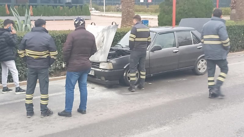 Orhanlar Mahallesi’nde araç yangını… ANİDEN ALEV ALDI - 1