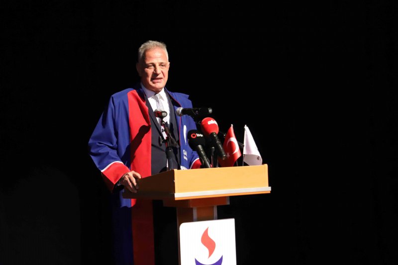 SANKO ÜNİVERSİTESİ AKADEMİK YIL AÇILIŞI VE TIP FAKÜLTESİ BEYAZ ÖNLÜK GİYME TÖRENİ - 15