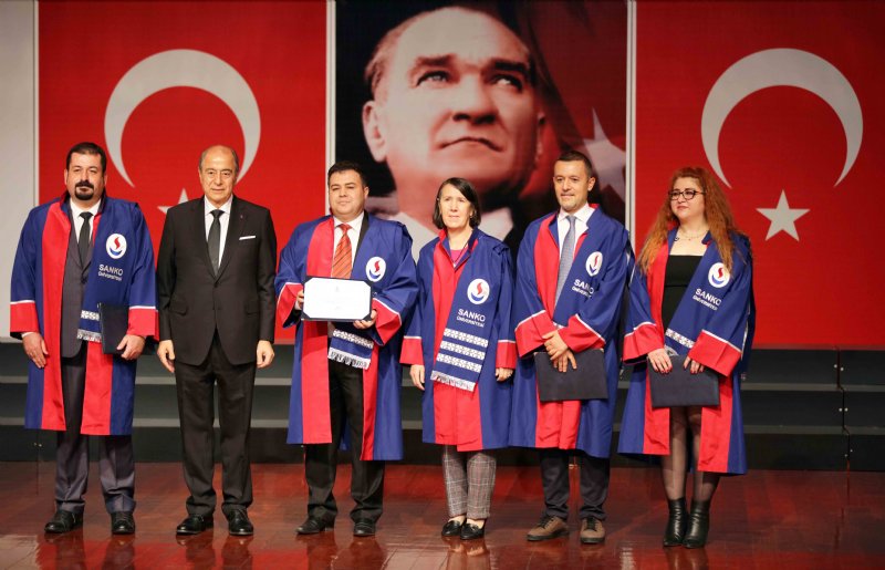 SANKO ÜNİVERSİTESİ AKADEMİK YIL AÇILIŞI VE TIP FAKÜLTESİ BEYAZ ÖNLÜK GİYME TÖRENİ - 2
