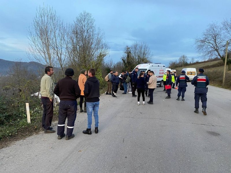 Yolcu otobüsü şarampole devrildi: 39 yaralı… ZONGULDAK’A GELİYORDU - 5