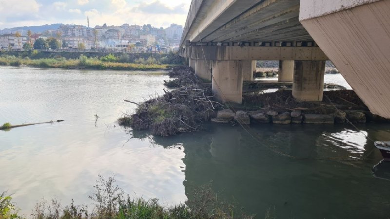 Zonguldak´ı İstanbul’u bağlayan köprü tedirgin ediyor… YA TIKANIRSA? - 6