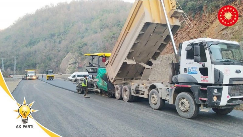 AK Parti İl Başkanı Muammer Avcı açıkladı,  ASFALT ÇALIŞMASI BAŞLADI - 1