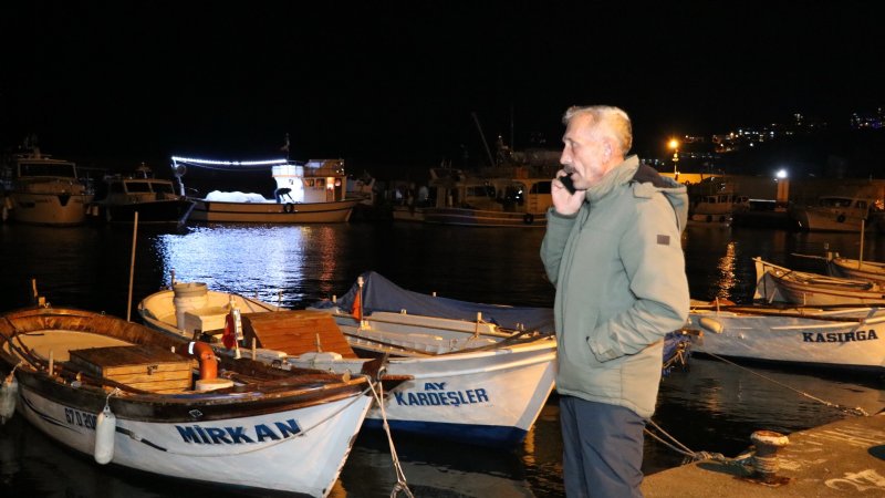 Kandilli-Ilıksu arasında balıkçı teknesinden düştü… TAYFAYI ARAMA ÇALIŞMALARI SÜRÜYOR - 3