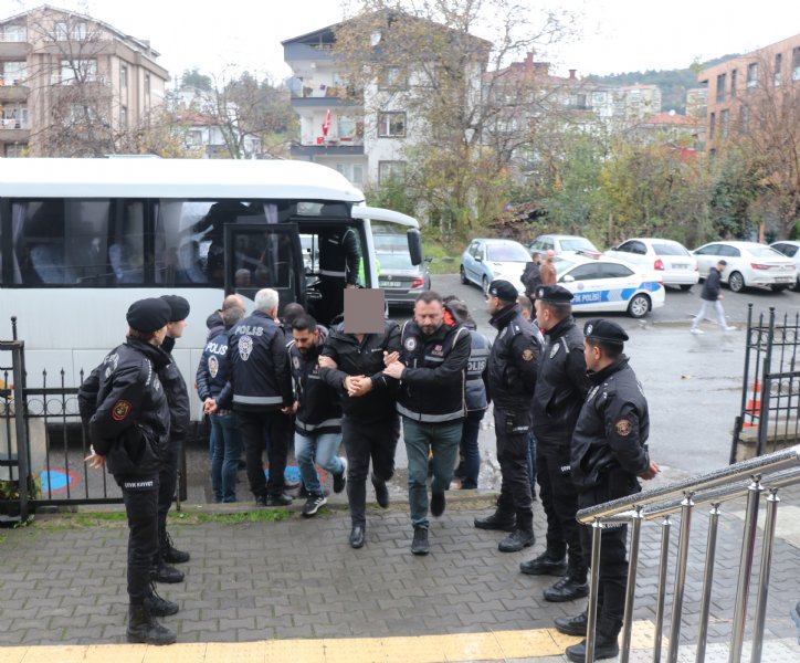 Silindir operasyonunda adli süreç… 14 ŞÜPHELİ ADLİYEYE SEVK EDİLDİ - 3