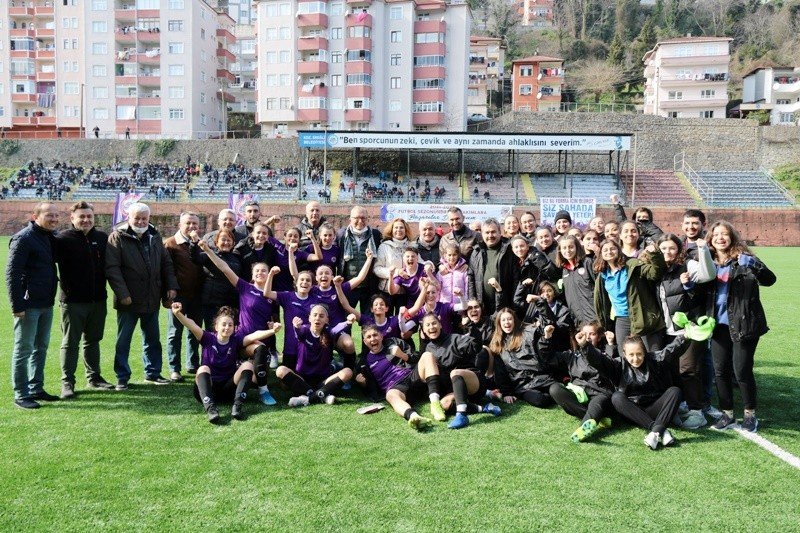 Altın kızlardan kritik galibiyet… BÜYÜK COŞKU! - 2