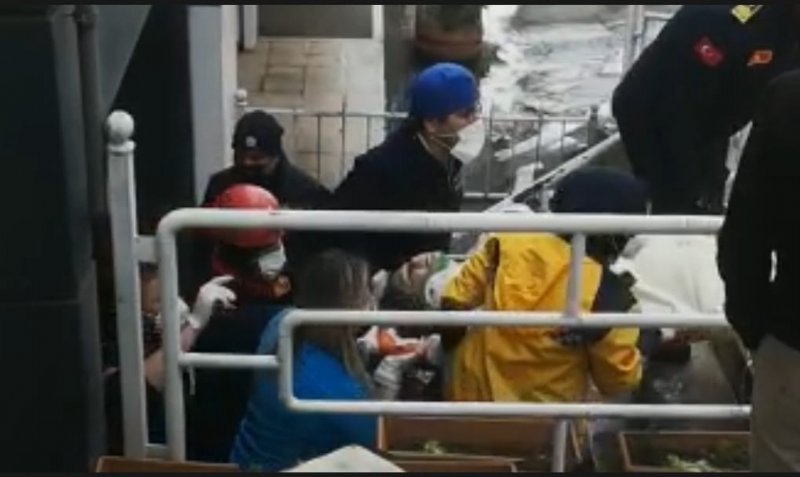 Asansör boşluğuna düşüp yaralanan hemşire Zonguldak’a sevk edildi - 1