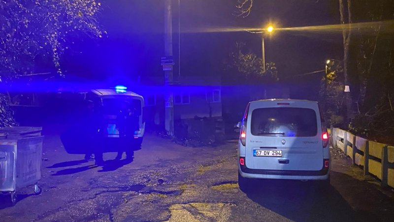 Fener’de bıçaklı yaralama - 1