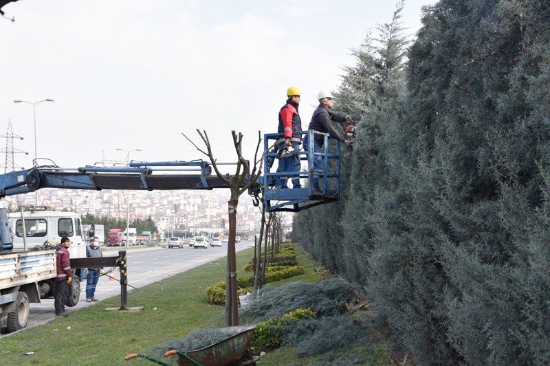 MAVİ SERVİLERE BAHAR MAKYAJI - 5