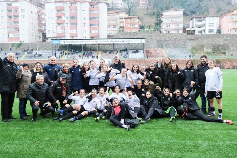 Turkcell Kadınlar Futbol Süper Ligi… Ereğli Belediyespor “farkı!” - 6