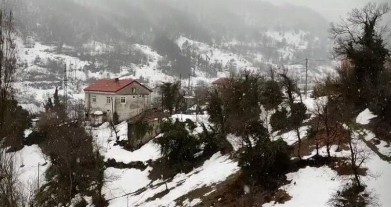 Zonguldak´ta yeniden kar yağışı başladı - 2