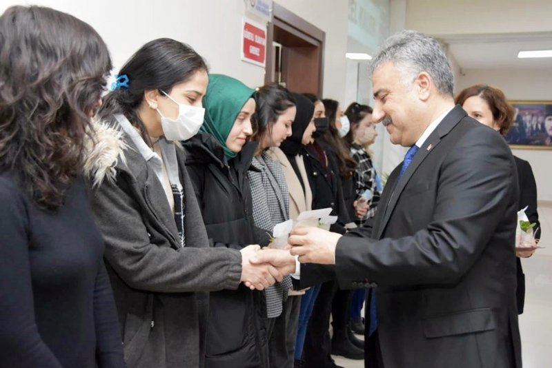 Kadın polislerin Dünya Kadınlar Günü’nü kutladı - 6