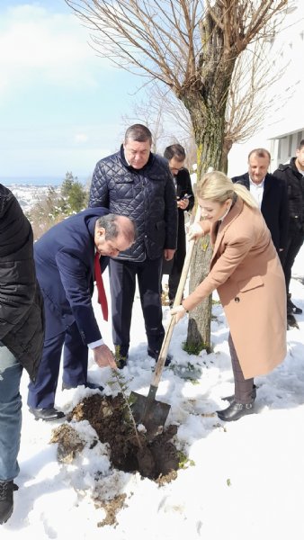 KAR ALTINDA NEVRUZ ATEŞİ - 8