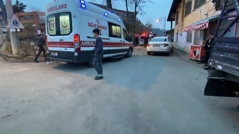 Komşu kavgasında kan aktı! - 1