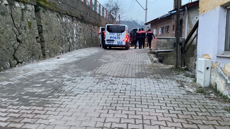 Komşu kavgasında kan aktı! - 4