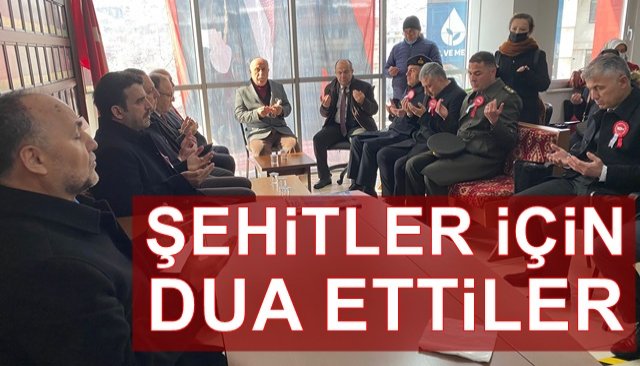 Şehitler için dua ettiler