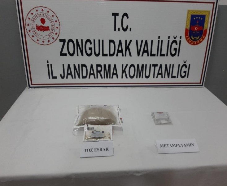 UYUŞTURUCU İLE YAKALANDI - 1