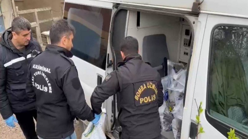 435 ADET DİNAMİT, 31 ADET EL YAPIMI PATLAYICI! DAHASI DA VAR... - 6