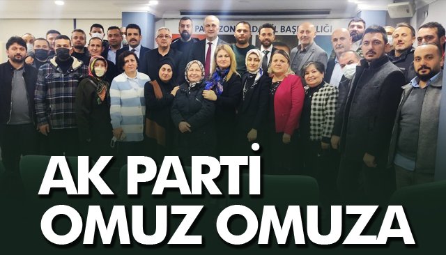 AK PARTİ TOPLANDI