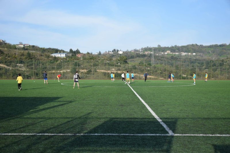 Alaplı Şehir Stadı´nda tribün yapımı tamamlandı… KARACAN, ´´ILÇEMİZE YAKIŞACAK´´ - 6