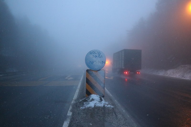    Bolu Dağı’na Nisan karı… - 1