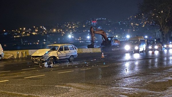 KAFA KAFAYA ÇARPIŞTILAR: 2 YARALI - 3