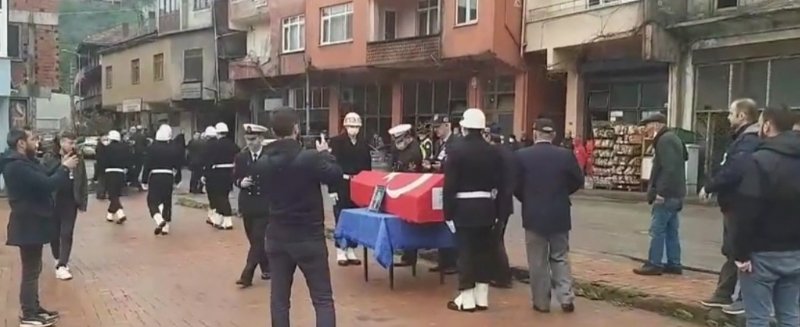 KIBRIS GAZİSİ SON YOLCULUĞA UĞURLANDI - 3