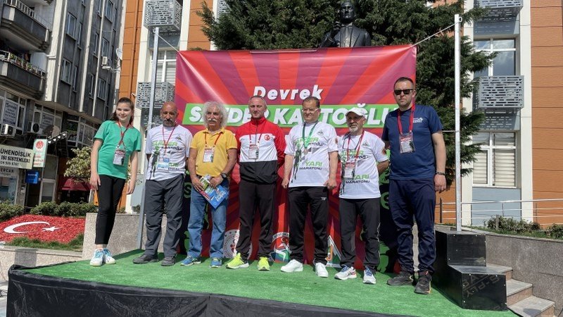 MARATONUN KAZANANLARI ÖDÜLLERİNİ ALDI - 2