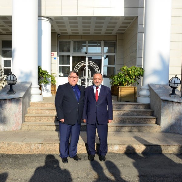 Rektörlük devir teslim töreni gerçekleştirildi … GÖREV ÖZÖLÇER’DE - 5