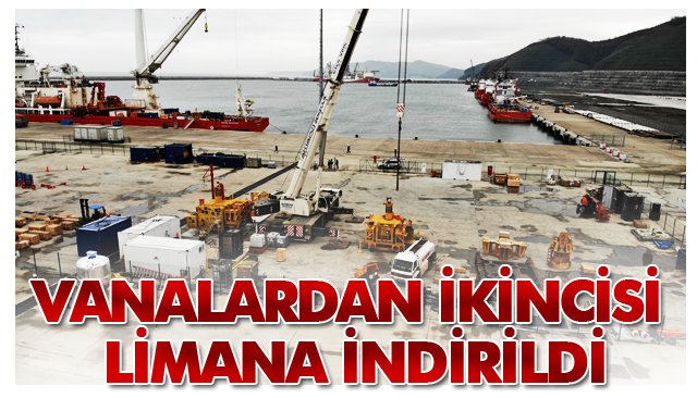 VANALARDAN İKİNCİSİ LİMANA İNDİRİLDİ