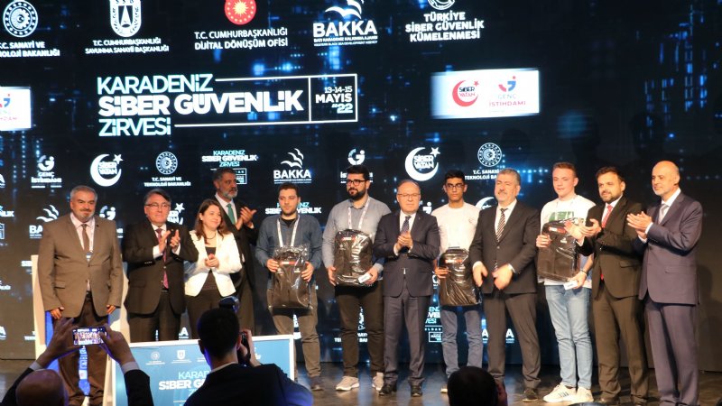 Cumhurbaşkanlığı Dijital Dönüşüm Ofisi Başkanı Koçı… ´´YAPAY ZEKA NE TÜR YIKICI ETKİYE SAHİP HENÜZ BİLMİYORUZ´´ - 2