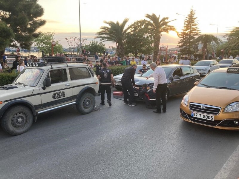 Ereğli’de zincirleme kaza... Yol trafiğe kapandı... - 3