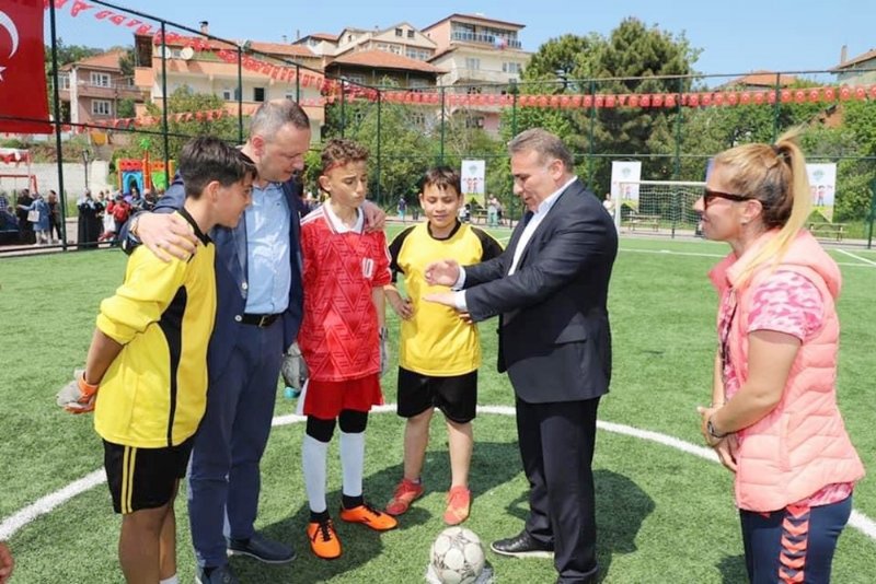 İNAĞZI PARK AÇILDI… Belediye Başkanı miniklerle top oynadı - 5