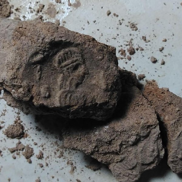 Karkamış Kazılarında tarihe ayna tutan buluntulara ulaşıldı - 3