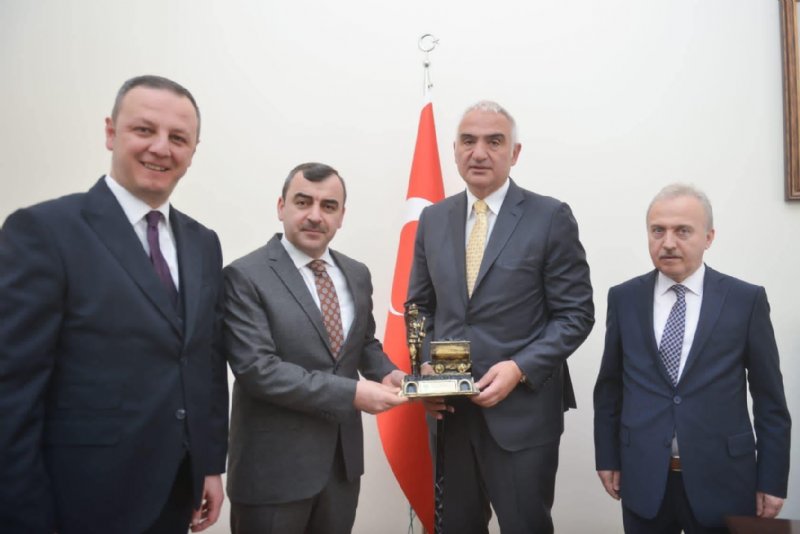 Kültür Bakanını ziyaret ettiler - 1