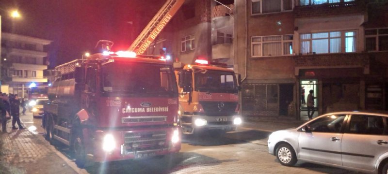 MAHALLEDE PANİK… Baca yangını hasara yol açtı - 4