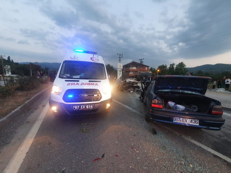 Taklalar atarak karşı şeride geçti… 1´İ AĞIR 2 YARALI - 2
