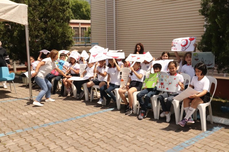 Üç okuldan ortak kan bağışı kampanyası REKORA ULAŞTILAR - 3
