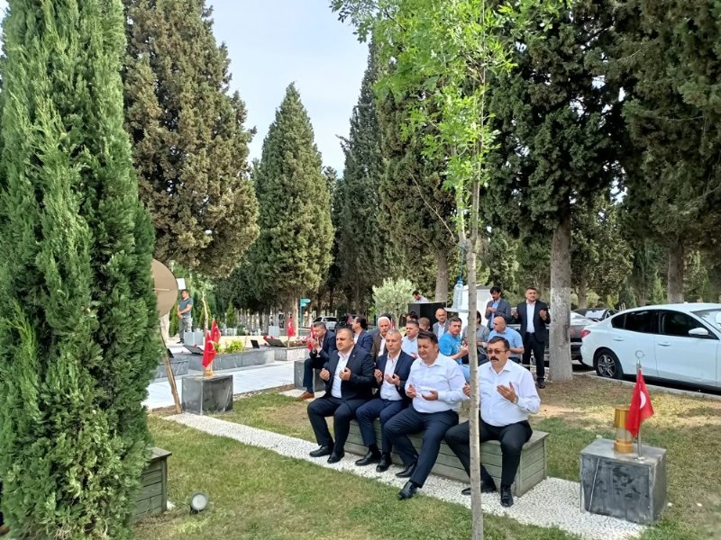 Yeşil ve GMİS yönetimi Soma’da… 301 MADEN ŞEHİDİNİ ANDILAR - 1