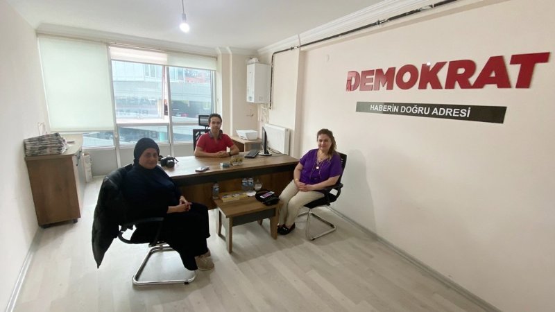AK PARTİ´DEN DEMOKRAT GAZETESİNE ZİYARET - 2