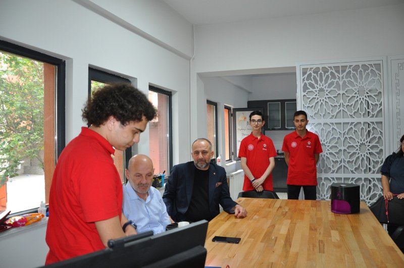 Başarılı öğrenciler ZTSO tarafından ödüllendirildi… “GAYRETLERİ ÇOK KIYMETLİ” - 3
