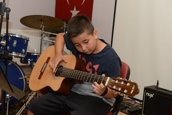 GENÇ MÜZİSYENLER İÇİN YILSONU ETKİNLİĞİ - 7