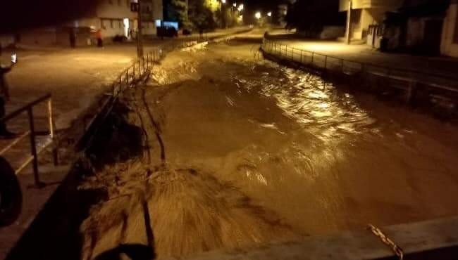 GÖKÇEBEY’DE SEL NÖBETİ! - 1