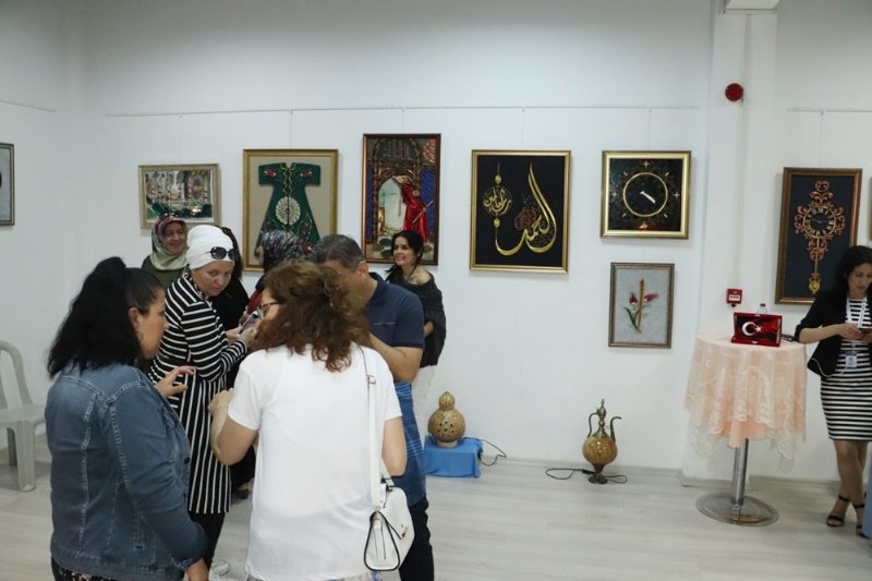 Halk Eğitim Merkezi kursiyerleri sergi açtı - 16