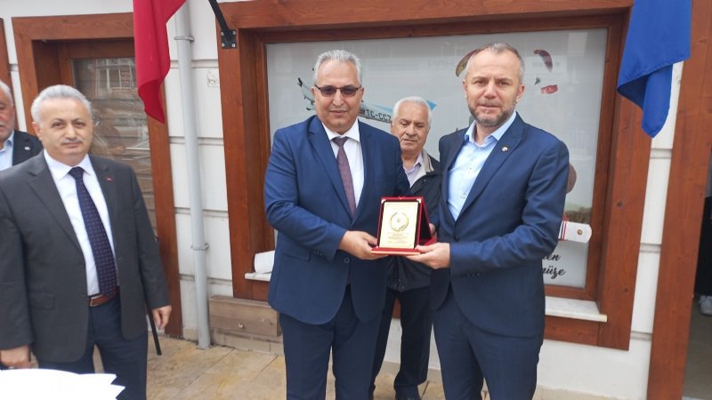 MODEL UÇAK KURSİYERLERİNE SERTİFİKA VERİLDİ - 2