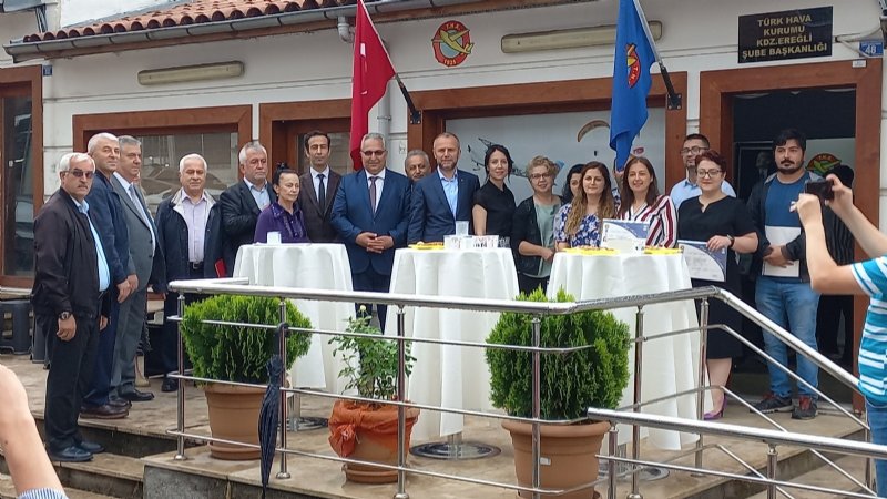 MODEL UÇAK KURSİYERLERİNE SERTİFİKA VERİLDİ - 3
