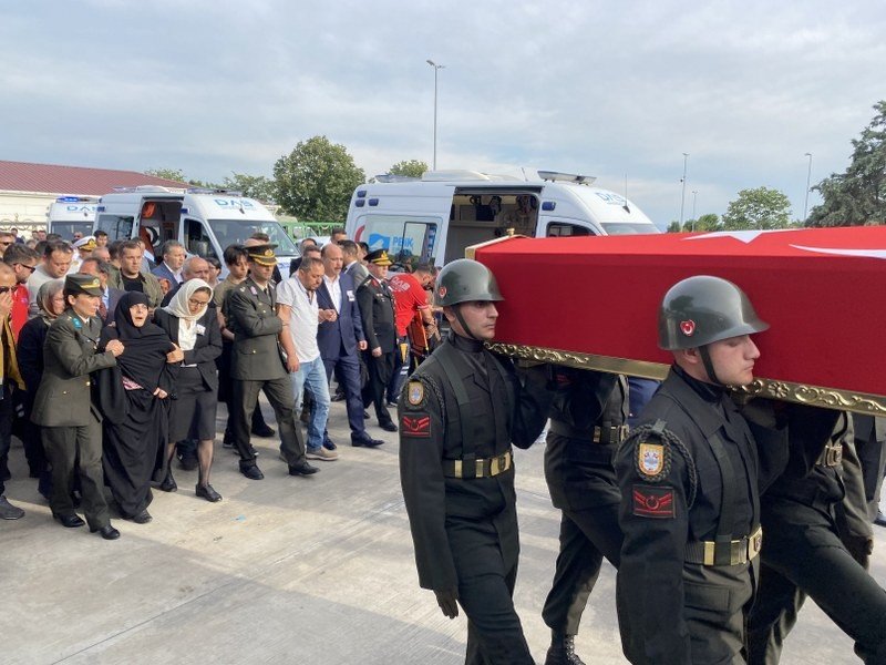 ŞEHİDİMİZ SON YOLCULUĞUNA UĞURLANDI - 4
